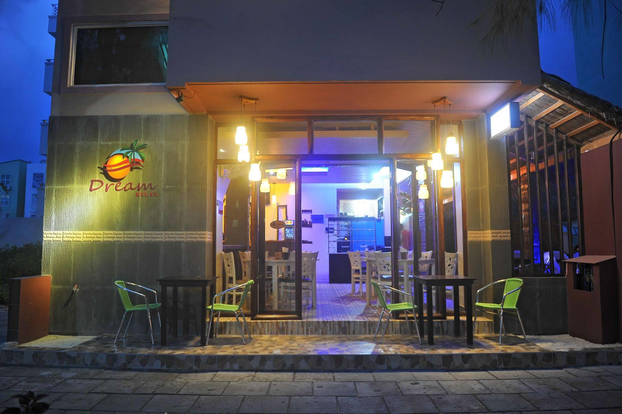 Hotel Dream Relax à Hulhumalé Extérieur photo
